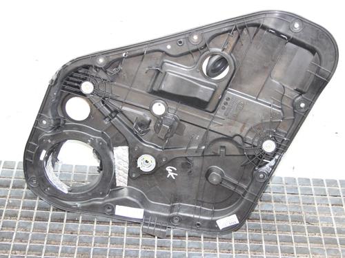 Used Rear left window mechanism Rear left window mechanism KIA SOUL II (PS) EV Electric (110 hp) 39782328 39782328