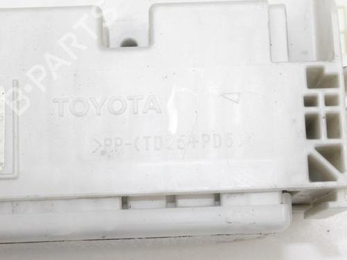 Fuse box LEXUS CT (ZWA10_) 200h (ZWA10_, ZWA10R) | BP39841958E1 - Image 11