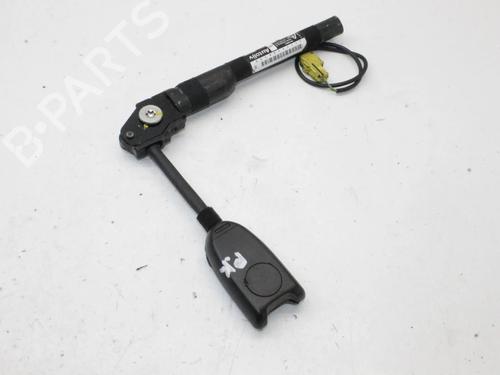 Engache cinturón Engache cinturón CHEVROLET ORLANDO (J309) 2.0 D (163 hp) 39863799 39863799