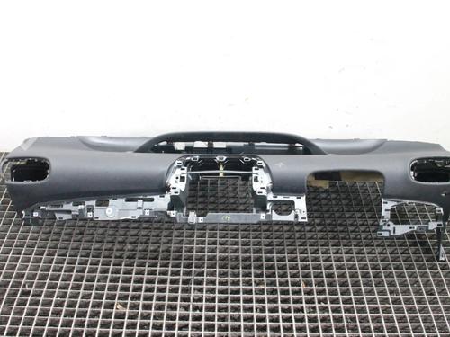 Instrumentbræt Instrumentbræt TOYOTA PRIUS (_W5_) 1.8 Hybrid (ZVW50, ZVW50_, ZVW51_, ZVW50R, ZVW51) (122 hp) 39832996 39832996
