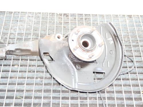 Used Left front steering knuckle Left front steering knuckle LAND ROVER RANGE ROVER SPORT I (L320) 3.0 D 4x4 (245 hp) 39767494 39767494