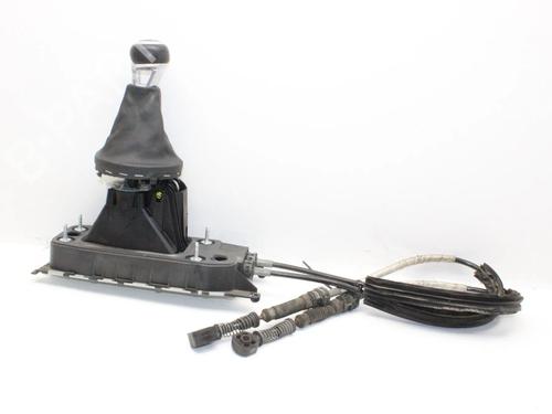 gear-lever-audi-tt-fv3-fvp-2014-39786781 main image
