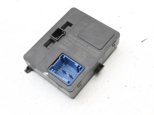 Used Control unit Control unit PEUGEOT 2008 II (UD_, US_, UY_, UJ_, UR_, UC_) 1.2 PureTech 130 (USHNS, URHNS) (130 hp) 39820145 39820145