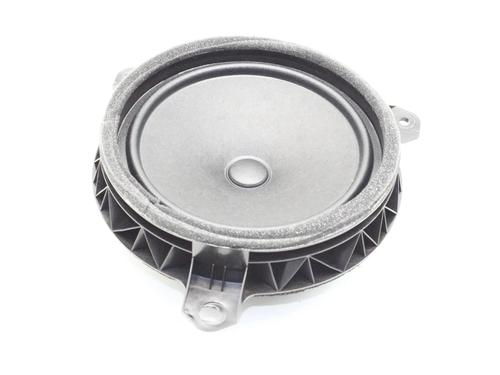 Used Speaker Speaker TOYOTA YARIS (_P21_, _PA1_, _PH1_) 1.6 GR 4WD (GXPA16) (261 hp) 39869523 39869523
