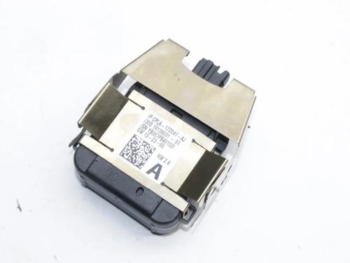 Electronic sensor JAGUAR F-PACE (X761) 2.0 TD4 AWD | BP39835970M84 - Image 4