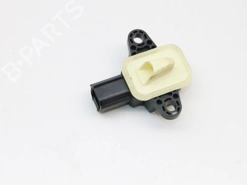 Electronic sensor FORD KUGA II (DM2) 1.6 EcoBoost 4x4 | BP39827158M84 - Image 2