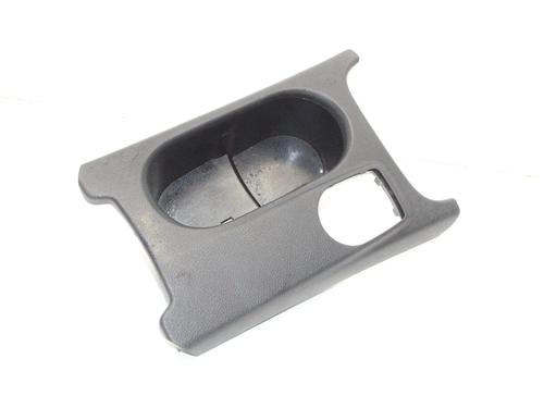 Used Cup/Object holder Cup/Object holder MERCEDES-BENZ A-CLASS (W176) A 180 CDI / d (176.012) (109 hp) 39789024 39789024