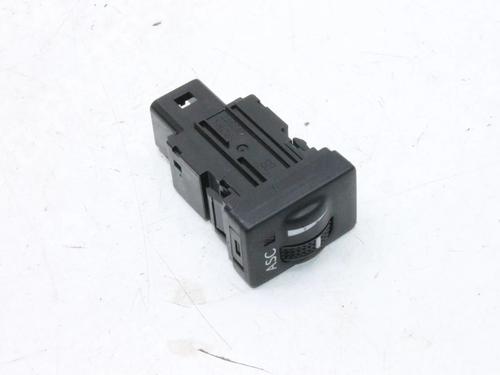 Used Switch Switch LEXUS IS III (_E3_) 300h (AVE30_, AVE30R) (223 hp) 39823863 39823863