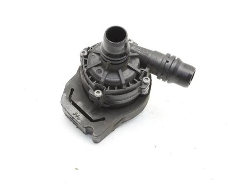 Used Auxiliary water pump Auxiliary water pump OPEL MOKKA MOKKA-e (156 hp) 39959490 39959490