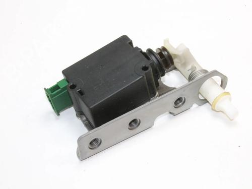 Used Tailgate lock Tailgate lock LAND ROVER DISCOVERY III (L319) 2.7 TD 4x4 (190 hp) 39867628 39867628
