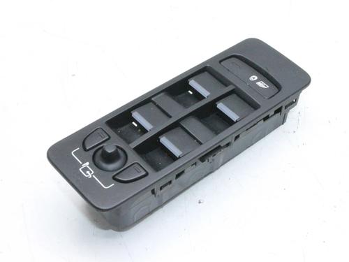 Used Right front window switch Right front window switch LAND ROVER DISCOVERY SPORT (L550) 2.0 D 4x4 (180 hp) 39832151 39832151