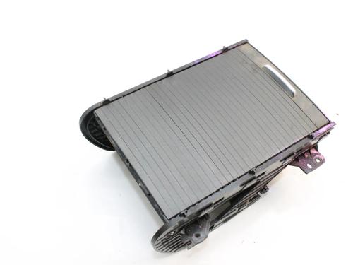 Portavasos/Objetos Portavasos/Objetos LAND ROVER RANGE ROVER EVOQUE (L538) 2.2 D 4x4 (150 hp) 39839527 39839527