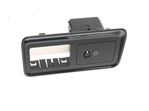Used Switch Switch JAGUAR XE (X760) 2.0 D (180 hp) 39829480 39829480