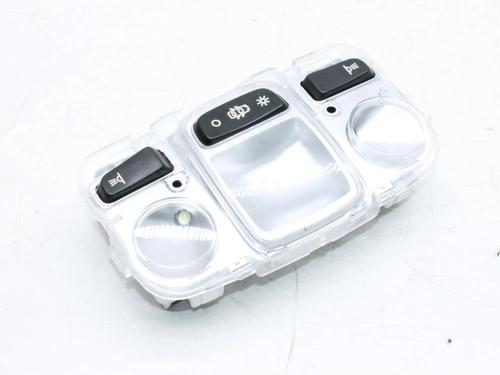 Used Interior roof light Interior roof light OPEL CORSA F (P2JO) 1.2 (68) (101 hp) 39812143 39812143