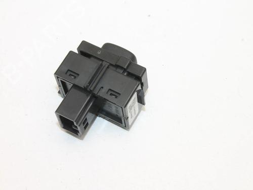 Switch VOLVO V60 I (155) D3 | BP39858647I30 - Image 2
