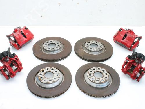 Used Right front brake caliper Right front brake caliper AUDI A3 Limousine (8VS, 8VM) S3 quattro (286 hp) 39821564 39821564