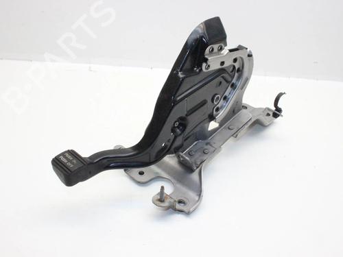 Used Hand brake Hand brake NISSAN LEAF (ZE0) Electric (109 hp) 39868624 39868624