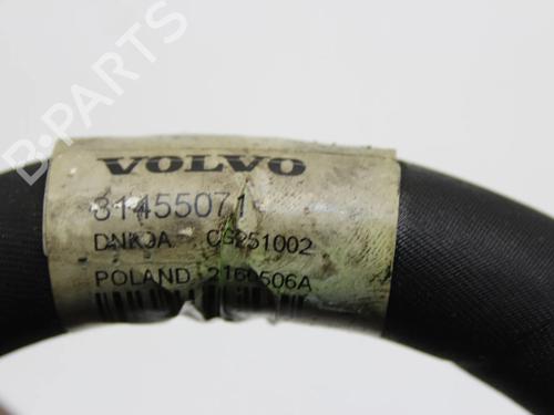 AC pipe VOLVO V60 I (155) D2 | BP39857120M126 - Image 4