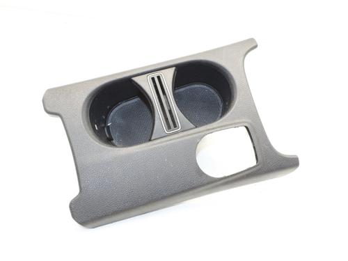 Used Cup/Object holder Cup/Object holder MERCEDES-BENZ GLA-CLASS (X156) GLA 220 d 4-matic (156.905) (177 hp) 39857432 39857432