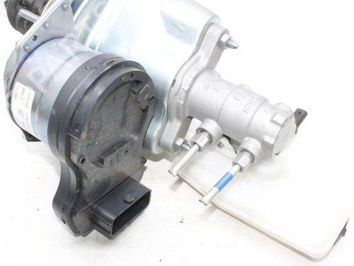 Servo brake TESLA MODEL Y (5YJY) Long Range All-wheel Drive | BP39817286M42 - Image 4