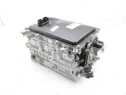 Used Inverter/Converter Inverter/Converter TOYOTA COROLLA Hatchback (_E21_, _EA1_, _EH1_) 1.8 Hybrid (ZWE211, ZWE219) (122 hp) 39831357 39831357
