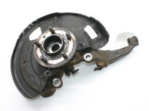 Used Left front steering knuckle Left front steering knuckle LAND ROVER RANGE ROVER SPORT I (L320) 3.0 D 4x4 (245 hp) 39849161 39849161