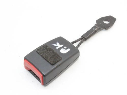seat-buckle-audi-tt-roadster-8n9-1999-2000-2001-2002-2003-2004-2005-2006-2007-39792986 main image