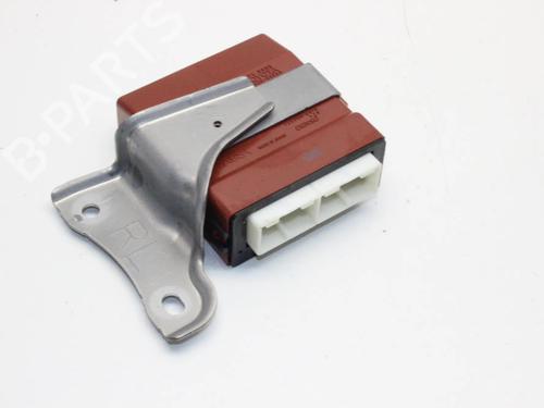 Used Electronic module Electronic module LEXUS GS (_S19_) 450h (GRS191_, GWS191_) (296 hp) 39801271 39801271