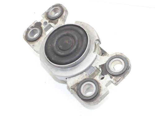 Used Gearbox mount Gearbox mount LAND ROVER RANGE ROVER EVOQUE (L538) 2.2 D 4x4 (190 hp) 39833557 39833557