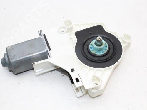 Used Right front window motor Right front window motor AUDI A6 C7 (4G2, 4GC) 2.0 TDI (177 hp) 39799083 39799083