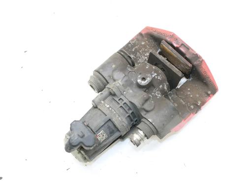 Left rear brake caliper TESLA MODEL X (5YJX) 90D AWD | BP39884789M107 - Image 2