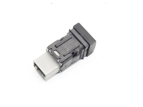 Switch TOYOTA bZ4X (_EAM1_) EV (YEAM15) | BP39848424I30 - Image 3