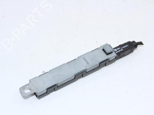 Electronic module VW PASSAT B7 Variant (365) 2.0 TDI | BP39859765M83 - Image 2