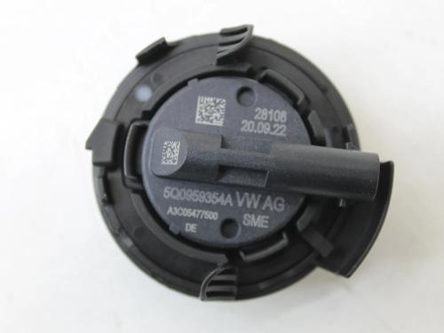 Electronic sensor VW T-ROC (A11, D11) 1.0 TSI | BP39790406M84 - Image 4