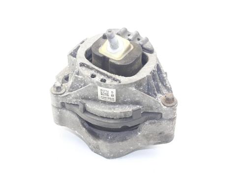 Used Engine mount Engine mount BMW 1 (F20) 116 d (116 hp) 39826425 39826425