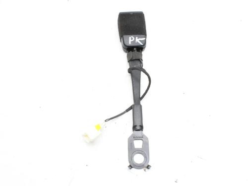 Used Seat buckle Seat buckle PEUGEOT 3008 II SUV (MC_, MR_, MJ_, M4_) 1.2 THP/ PureTech 130 (MRHNSM, MRHNSU, MRHNSJ, MRHNYW,... (131 hp) 39853218 39853218