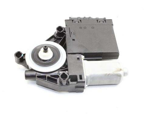 Right front window motor VOLVO S90 II (234) D4 | BP39812711E20 - Image 2