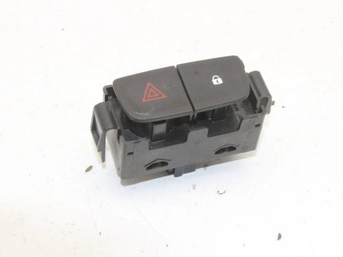 warning-switch-renault-trafic-iii-van-fg_-2014-39776509 main image