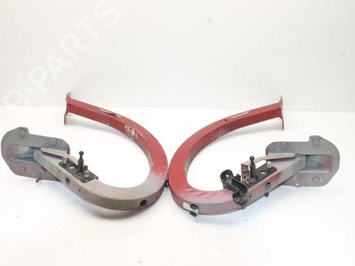 hingedoor-check-strap-jaguar-xe-x760-2015-39775520 main image