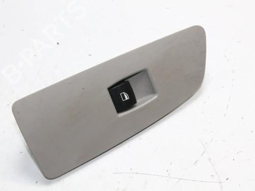 Venstre fortil elrude kontakt Venstre fortil elrude kontakt BMW 1 (E87) 120 d (177 hp) 39823974 39823974