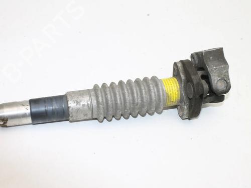 Used Steering column universal joint Steering column universal joint PORSCHE BOXSTER (986) S 3.2 (260 hp) 39775493 39775493