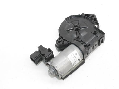 Schiebedachmotor für Schiebedachmotor MERCEDES-BENZ S-CLASS (W222, V222, X222) S 350 BlueTEC / d (222.132, 222.032, 222.123) (258 hp) 39863867 39863867