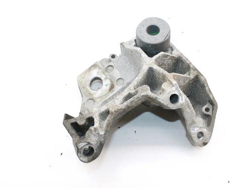 Used Engine mount Engine mount VOLVO XC70 II (136) D5 AWD (215 hp) 39805317 39805317
