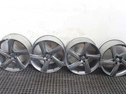 Juego de llantas Juego de llantas VOLVO S60 II (134) D3 (163 hp) 39870271 39870271