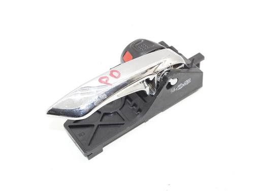 Used Front right interior door handle Front right interior door handle SUZUKI SX4 S-Cross (JY) 1.4 Hybrid (Mild Hybrid) (AKK 414) (129 hp) 39867285 39867285