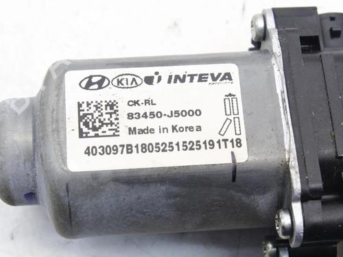 Left rear window motor KIA STINGER (CK) 2.2 CRDi VGT | BP39832498E23 - Image 3