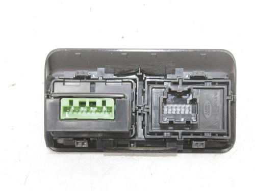 Switch JAGUAR F-PACE (X761) 2.0 TD4 AWD | BP39777167I30 - Image 2