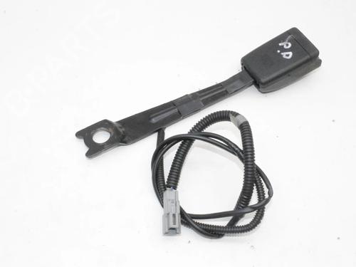 seat-buckle-toyota-auris-_e15_-2006-2007-2008-2009-2010-2011-2012-2013-39783981 main image