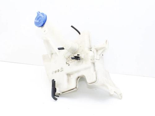 windscreen-washer-tank-toyota-auris-_e18_-2012-2013-2014-2015-2016-2017-2018-2019-39776220 main image