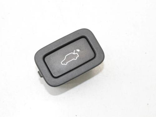 Used Switch Switch LAND ROVER RANGE ROVER EVOQUE (L538) 2.0 D 4x4 (180 hp) 39845408 39845408